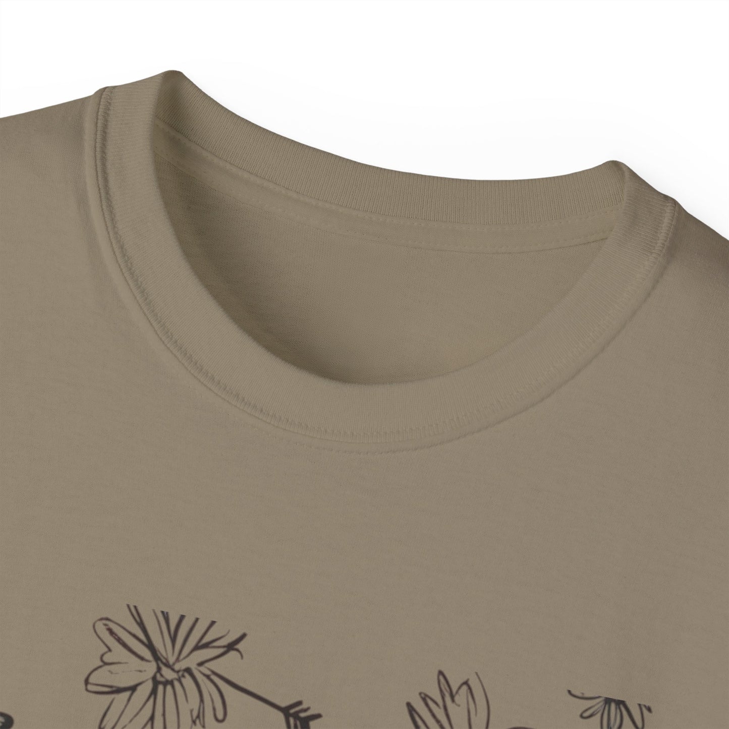Maglietta Love Floral Ultra Cotton - Maglietta carina e comoda per ogni occasione