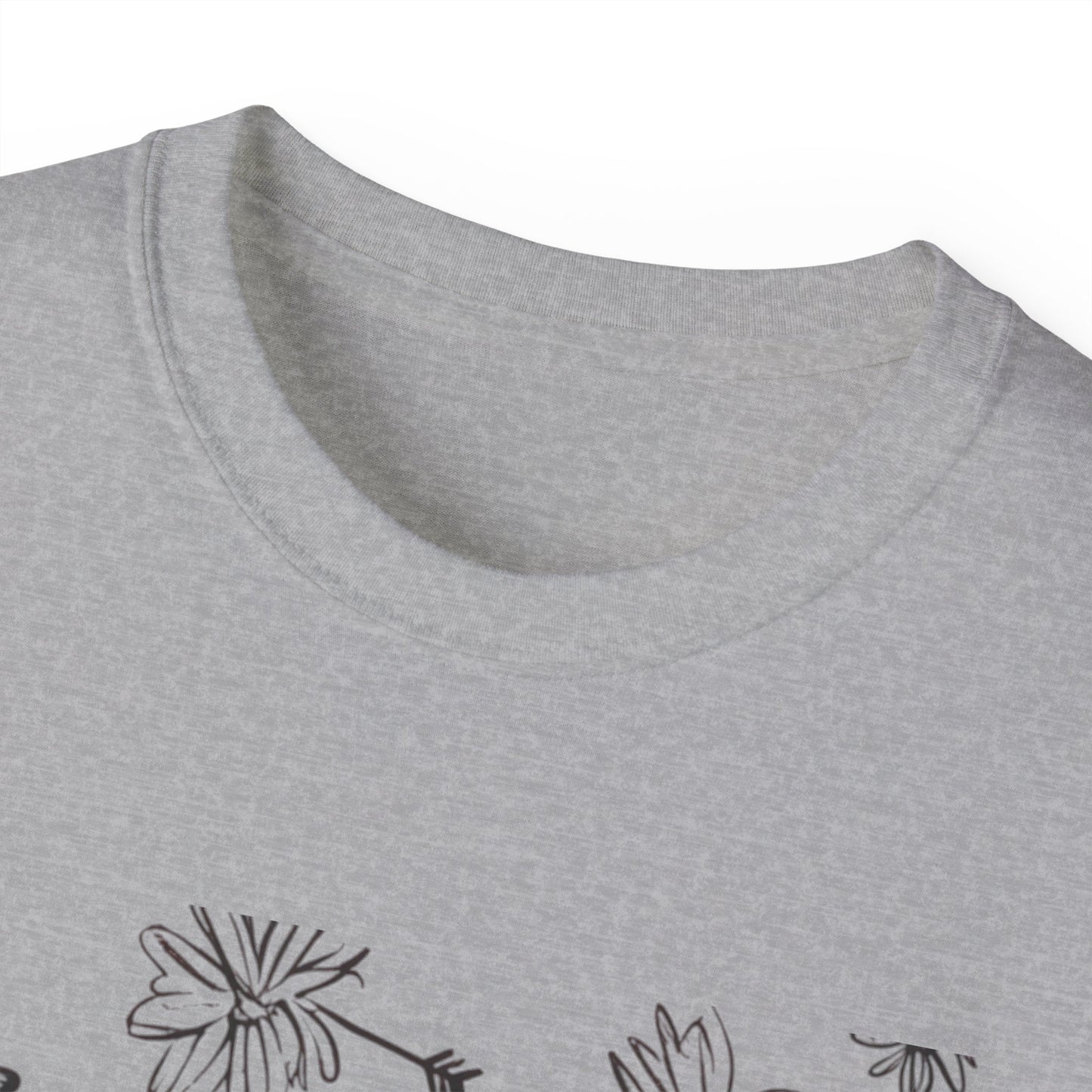 Maglietta Love Floral Ultra Cotton - Maglietta carina e comoda per ogni occasione