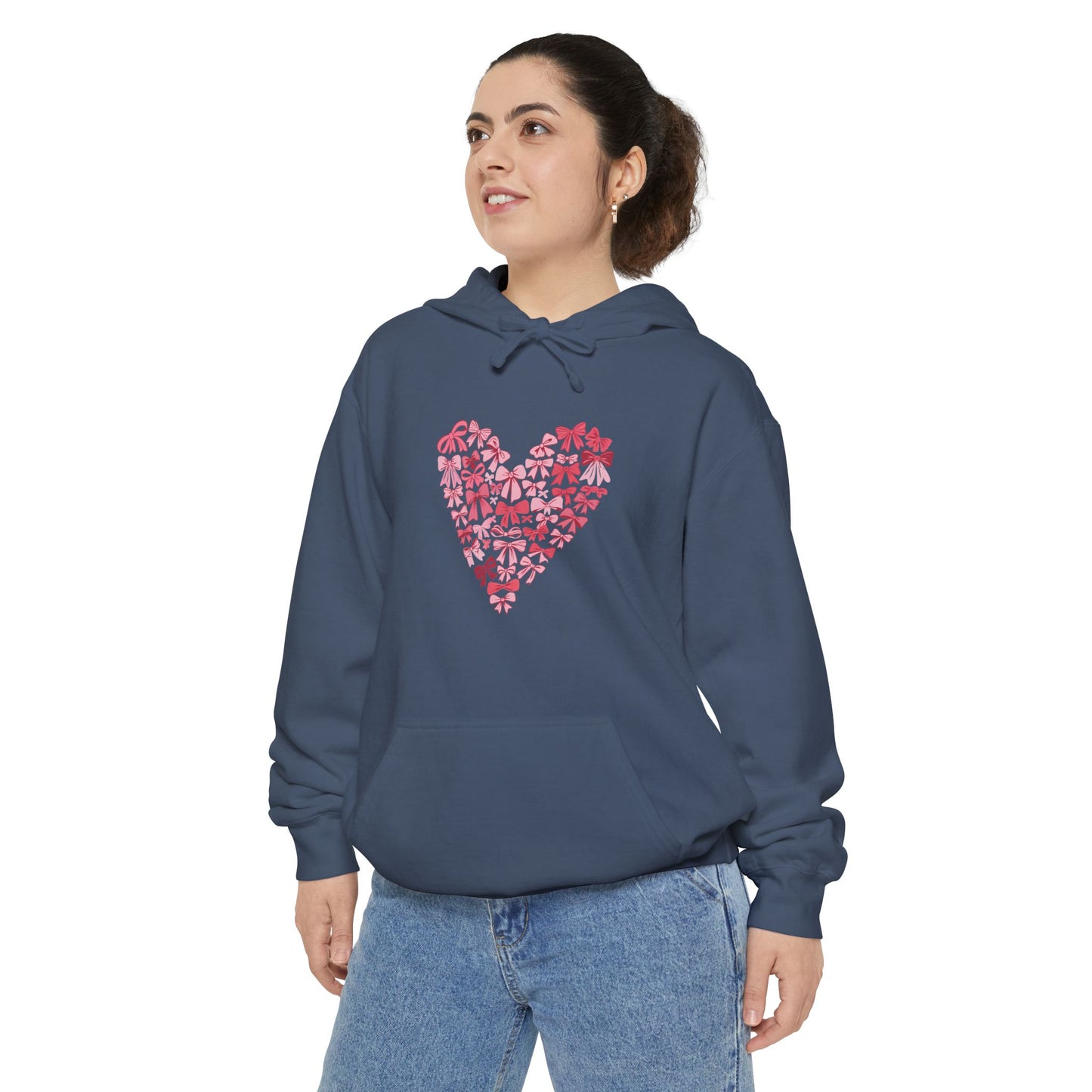 Sudadera con capucha teñida Heart Blossom | Ideal para ropa informal y amantes de la naturaleza