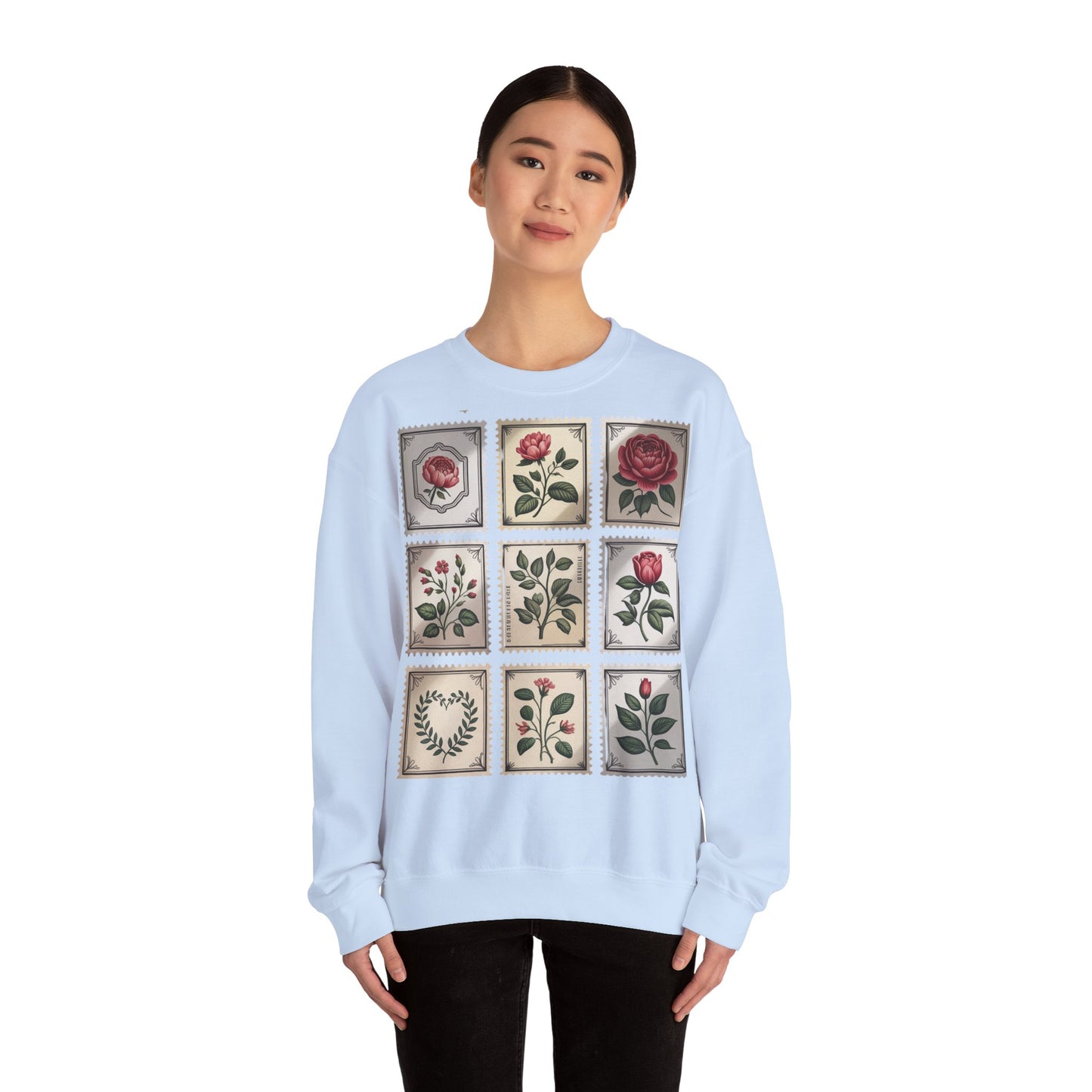 Women Heavy Blend™ Crewneck Sweatshirt