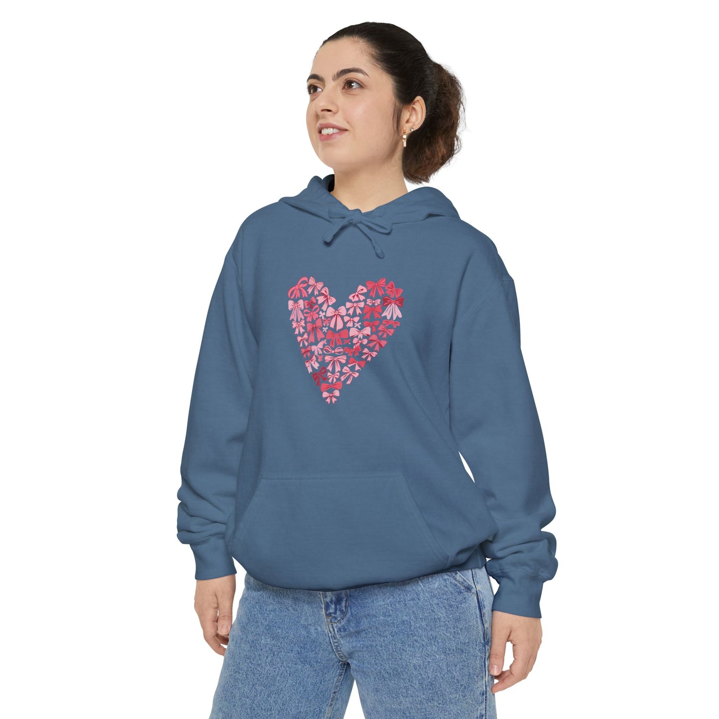 Sudadera con capucha teñida Heart Blossom | Ideal para ropa informal y amantes de la naturaleza