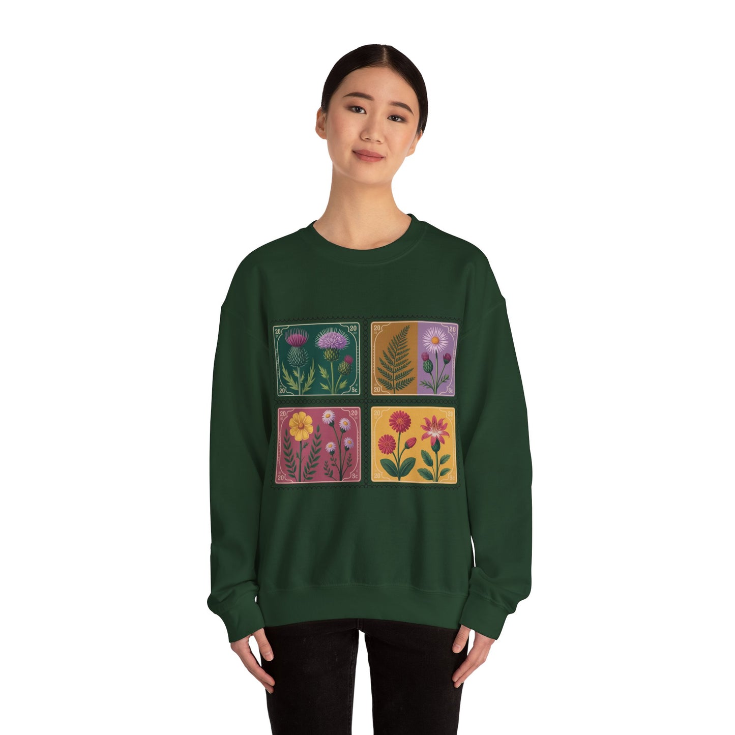 Woman Heavy Blend™ Crewneck Sweatshirt