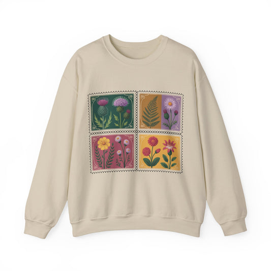 Woman Heavy Blend™ Crewneck Sweatshirt