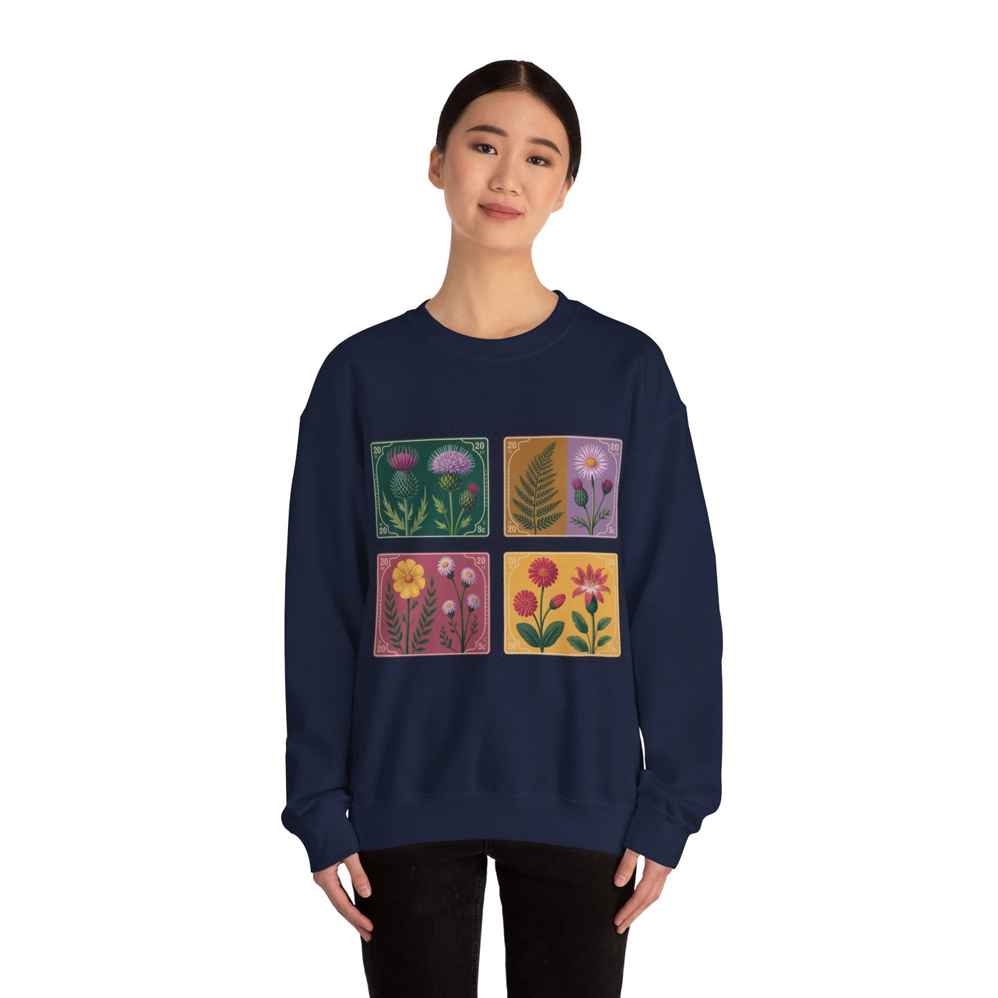 Woman Heavy Blend™ Crewneck Sweatshirt